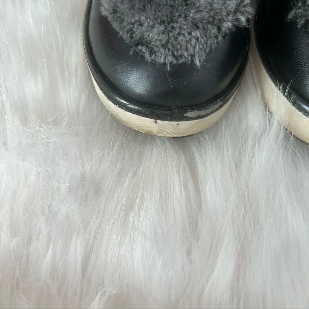 Stuart Weitzman Ariana Snowboot